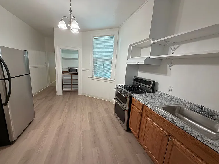 1018 Minna St — Photo 3