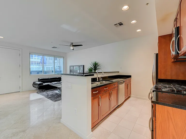 4535 Dean Martin Dr #103 — Photo 4