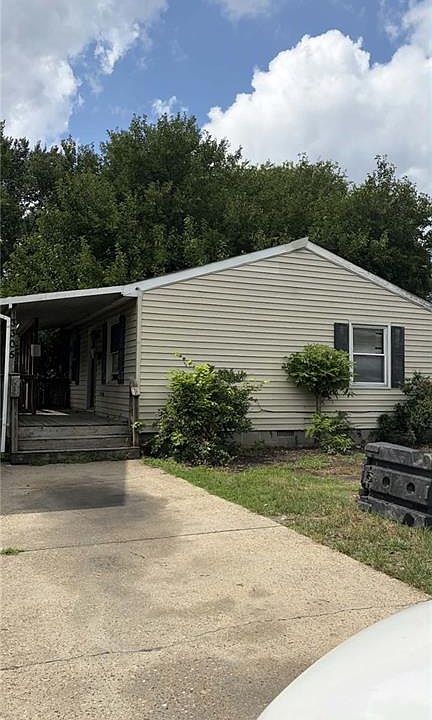 1st image of 3305 Lyons Ave