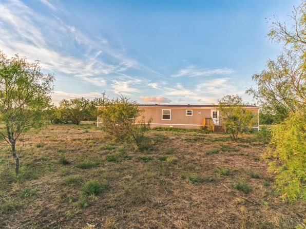 135 Private Road Frio Ests, Moore, TX 78057