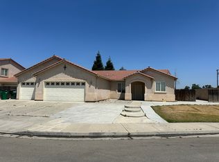 799 Esraelian Ave, Fowler, CA 93625