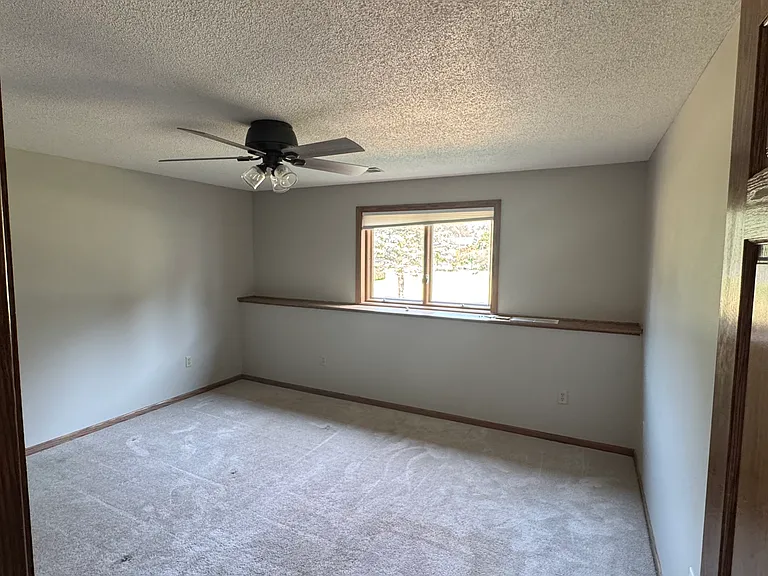 17424 Marigold St NW — Photo 18
