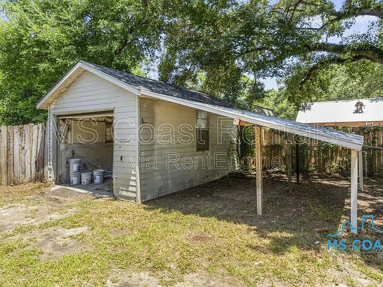 1612 Gordon Ave — Photo 23