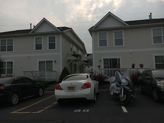 2nd image of 51 Jordan Ln