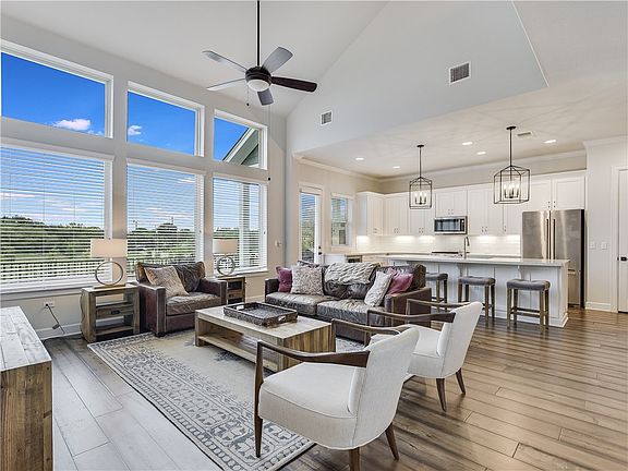 3rd image of 5820 Harper Park Dr Unit 70