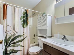 1625 SE Nehalem St APT 9, Portland, OR 97202