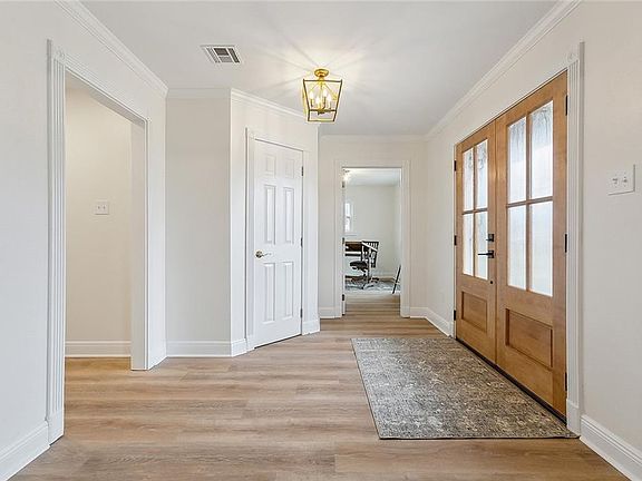 3rd image of 4912 Argonne St