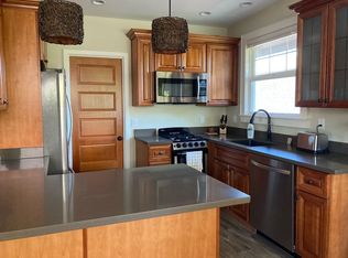 2511 N 50th St APT 1, Seattle, WA 98103