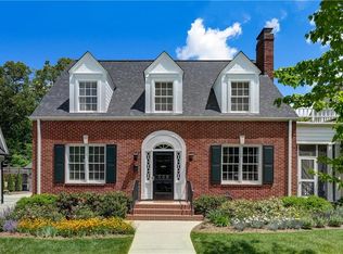 306 N Chapman St, Greensboro, NC 27403