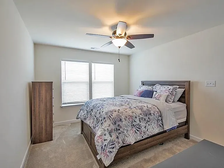 18400 Twin Falls Ln — Photo 14