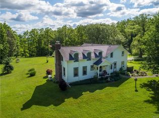 4742 Amerman Rd, Skaneateles, NY 13152