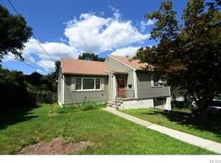 116 Overlook Ave, Peekskill, NY 10566