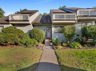 100 Hemlock Rd UNIT 5-2, Branford, CT 06405