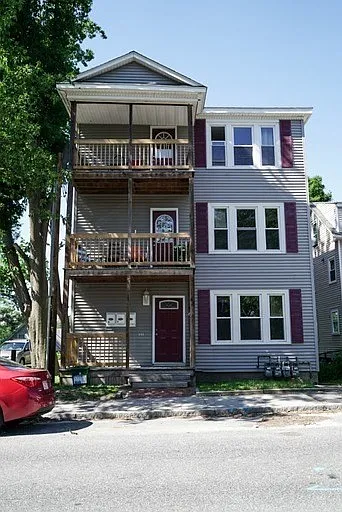 48 Bowdoin St #2