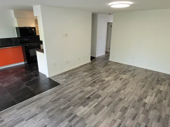 8631 1/2 W Foster Ave, Chicago, IL 60656