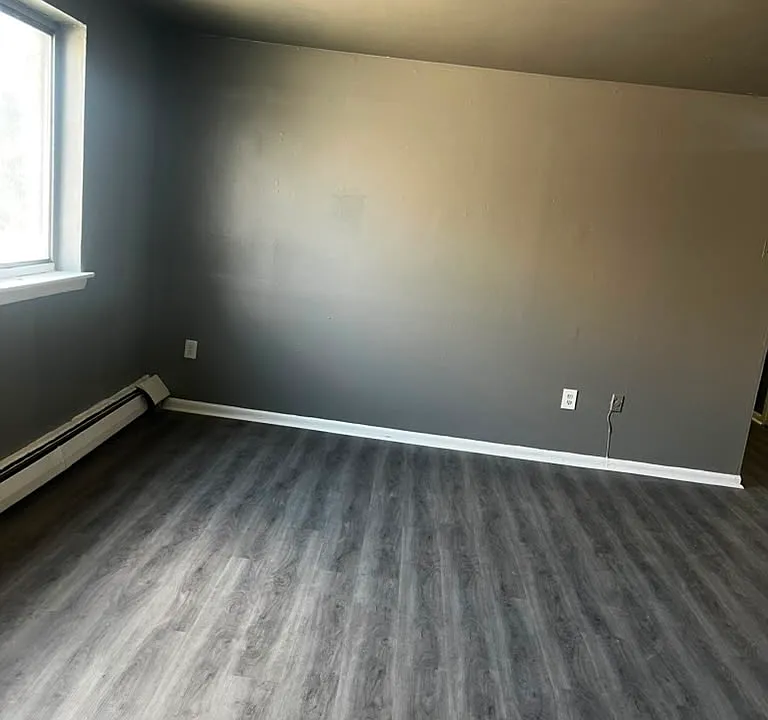 1773 W Godfrey Ave #8