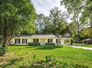 385 W Bolivar St, Vidor, TX 77662