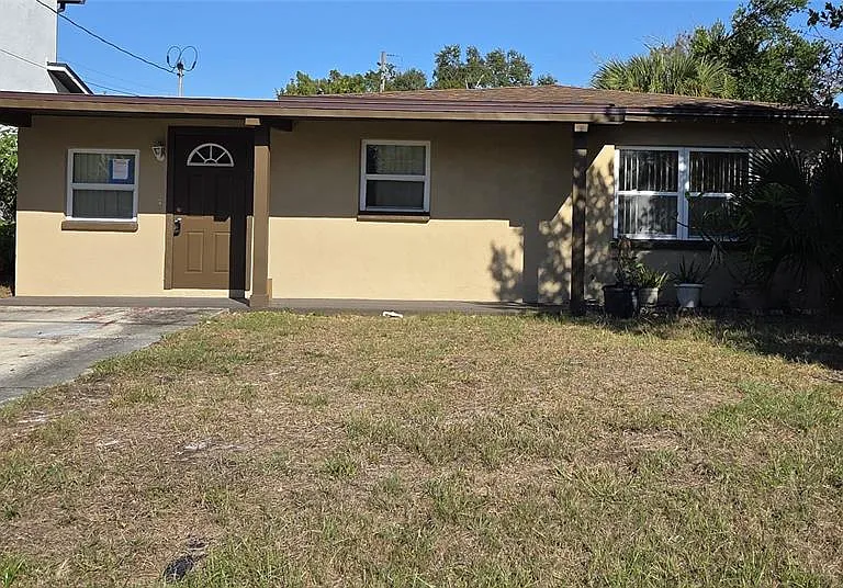 4119 W La Salle St — Photo 1