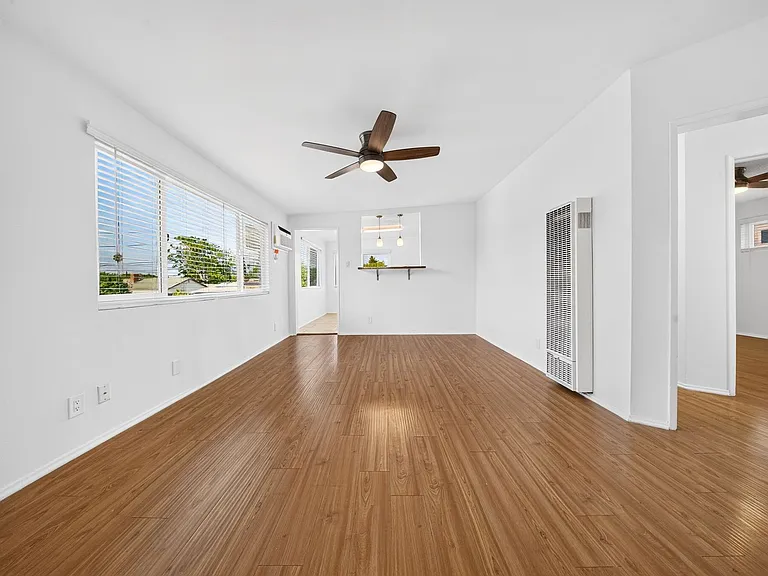 6944-6954 Coldwater Canyon Ave — Photo 18