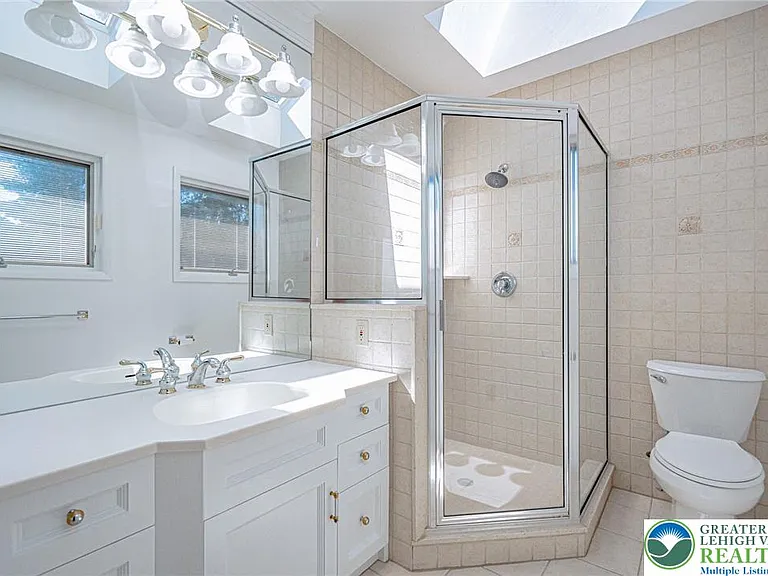 3608 S Highland St — Photo 25