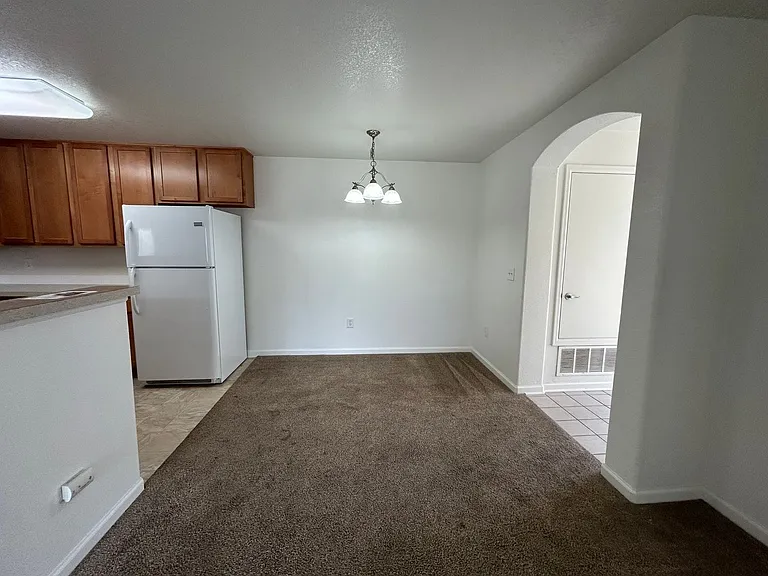 4645 Hahns Peak Dr — Photo 5