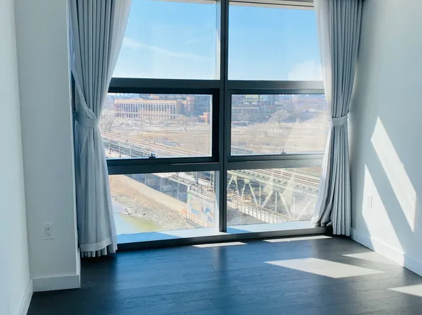 131-03 40th Road image 4 of 29