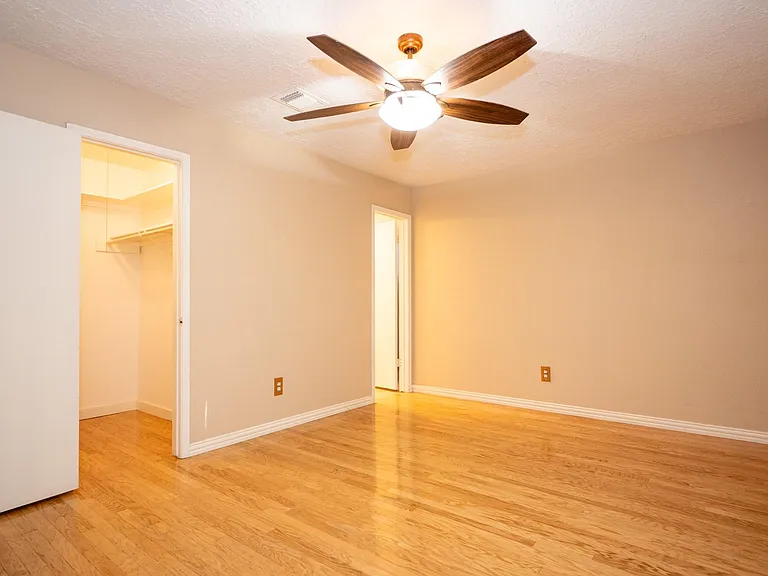 22811 Elkana Deane Ln — Photo 14