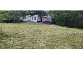 733 Five Notch Rd, Franklin, GA 30217