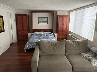 1200 N Nash St APT 106, Arlington, VA 22209