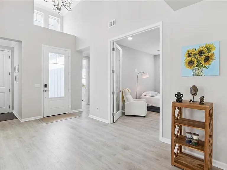 731 Harborside Dr — Photo 6