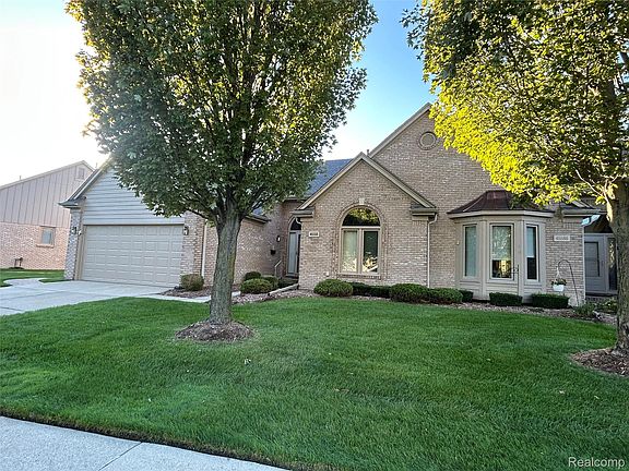 3rd image of 45598 Delmar Dr #129