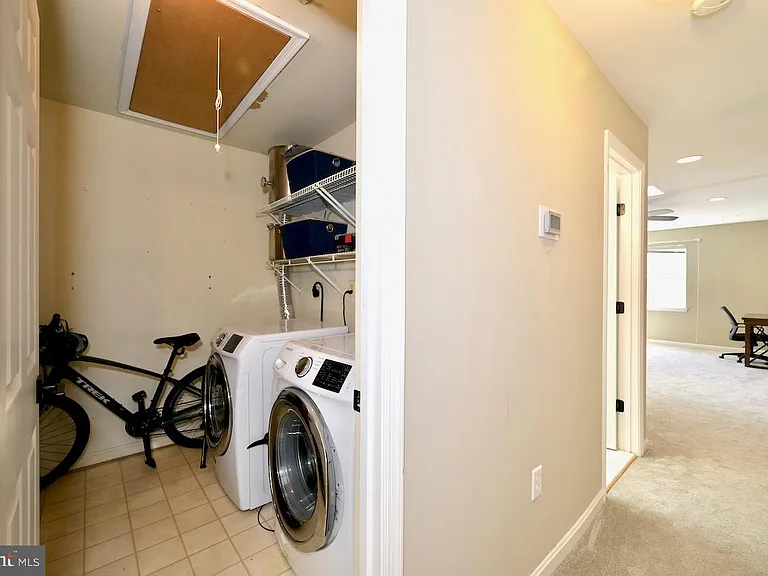 112 Kendrick Pl #34 — Photo 50