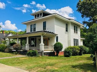 615 Piedmont St, Reidsville, NC 27320