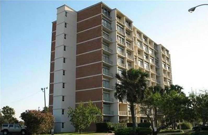1st image of 4600 Ocean Dr APT 503