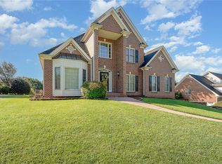 4020 Windsor Place Dr, Winston Salem, NC 27106