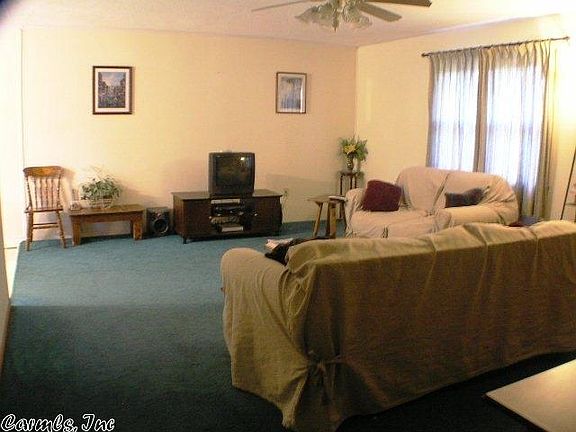 5th image of 500 N Apache Ln