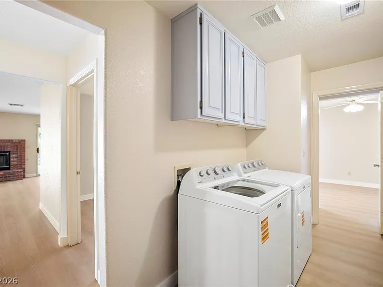 3775 Emerald Bay Cir — Photo 31