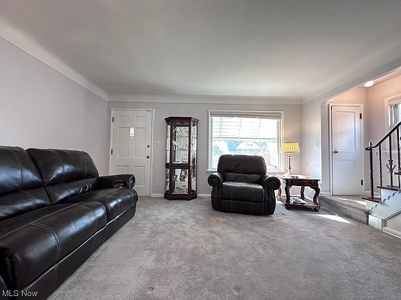 3rd image of 14720 Harley Ave