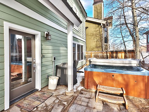 2nd image of 316 Woodside Ave #2