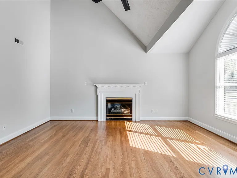 5318 Monument Ave — Photo 9