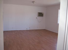 819 4th St, Fillmore, CA