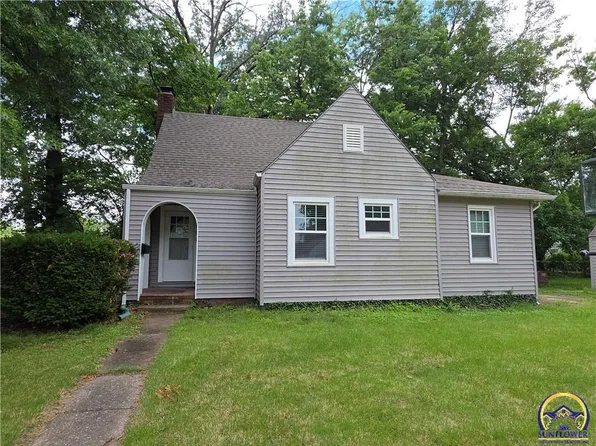 1101 SW Billard Ave, Topeka, KS 66604