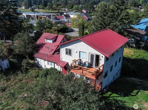 530 Jensen Alley, Friday Harbor, WA 98250