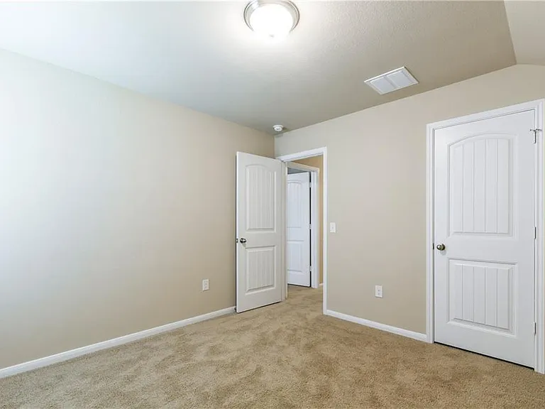 6521 Ranchito Dr — Photo 35