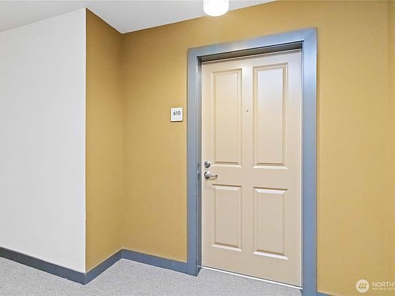 3rd image of 300 110th Avenue NE #610
