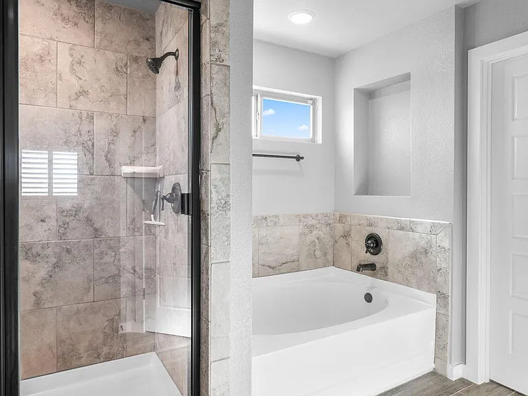 3561 Essence St — Photo 41