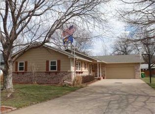 608 N Birch Ave, Valley Center, KS 67147