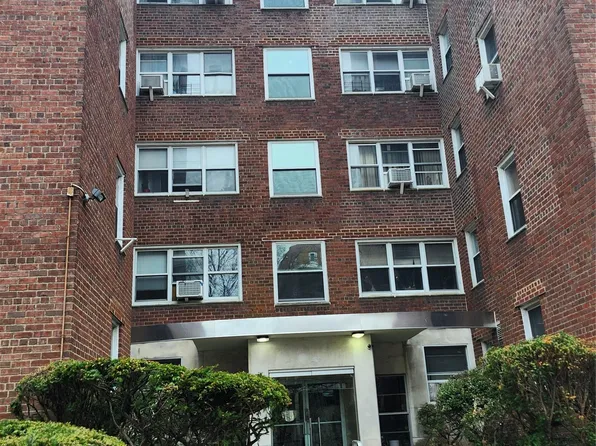 1234 Midland Avenue #3E, Bronxville, NY 10708