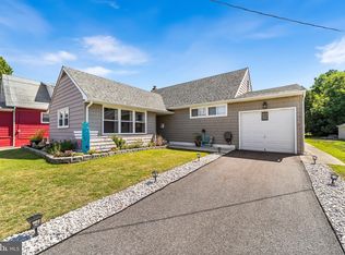 32 Rambo Ave, Gibbstown, NJ 08027