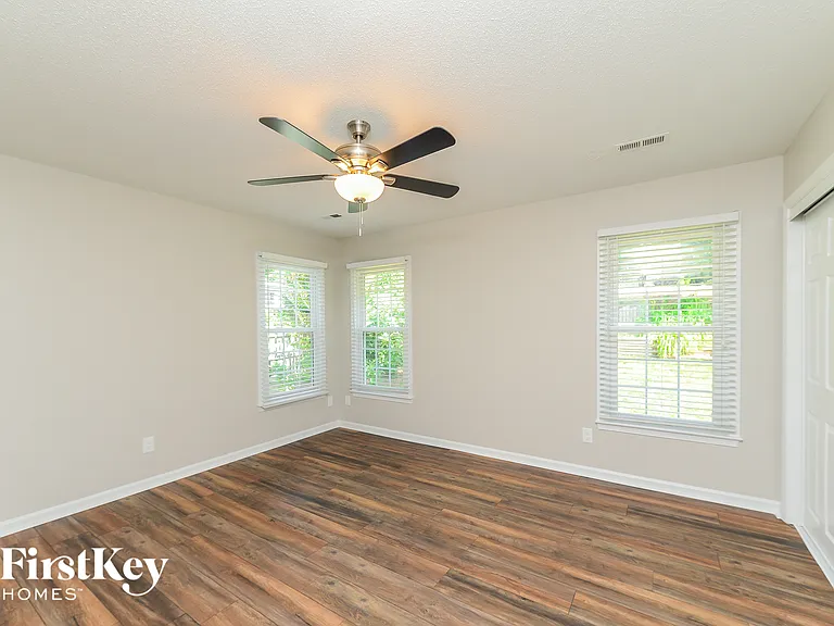 3614 Cardinal Ridge Dr — Photo 9